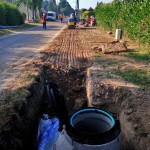 Les travaux d’extension du réseau d’assainissement collectif et de renouvellement de la conduite d’eau potable à Hugleville en Caux ont débuté Les travaux d’extension du réseau d’assainissement collectif et de renouvellement de la conduite d’eau potable à Hugleville en Caux ont débuté
